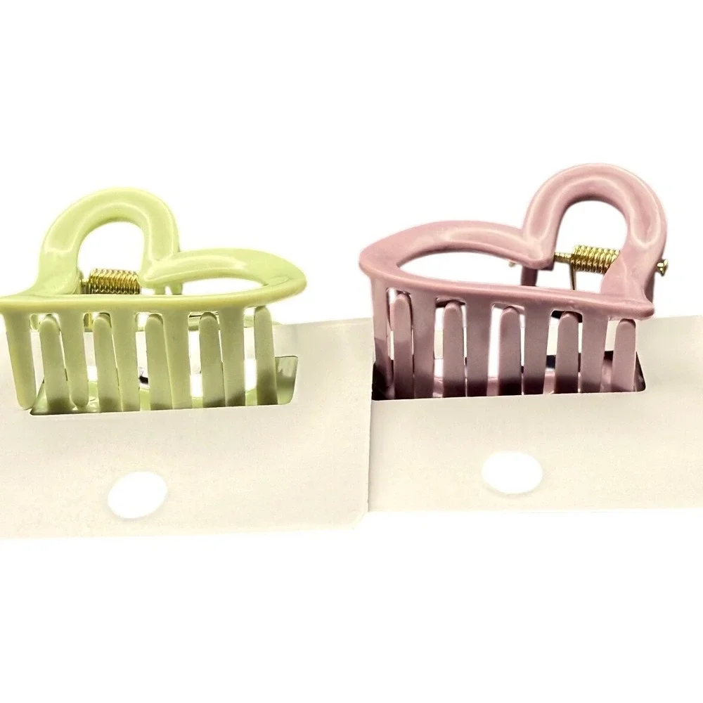 2pc Heart Hair Claw Clips Pastel Pink and Green Matte Cutout Hair‎ Accessories